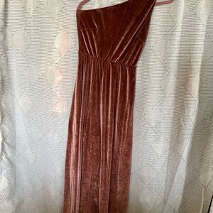 Baltic Born One-Shoulder Velvet Dress in Rich Brown